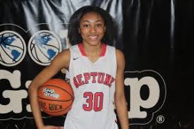 Makayla Andrews bested her 30 point nights with a 42 point game